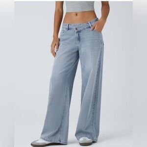 *Sold* 
Halara women Flex Asymmetric Low Rise Wide Leg Baggy Jeans Denim XL